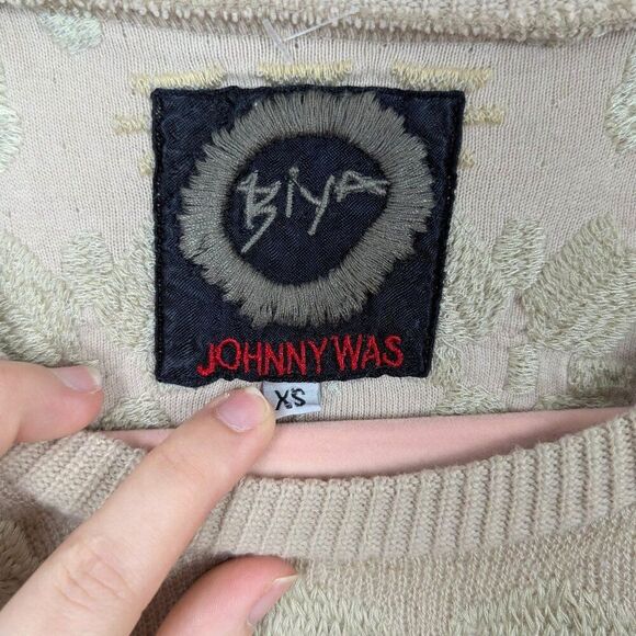 Johnny Was | Embroidered Floral Long Sleeve Sweater Size Extra Small - Picture 8 of 11